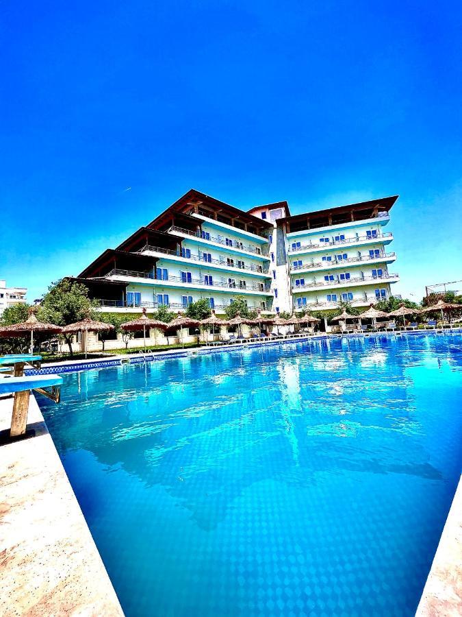 Europa Grand Resort Vlorë 外观 照片