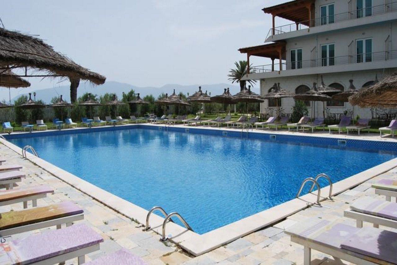 Europa Grand Resort Vlorë 外观 照片